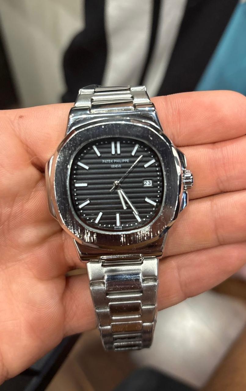 Patek Philippe Geneve Nautilus Black Dial Men